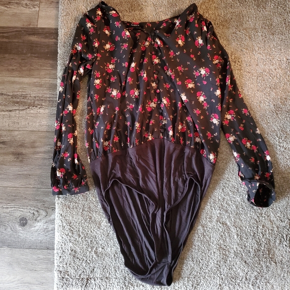 NWT TORRID BODYSUIT SIZE 2X - Picture 6 of 8